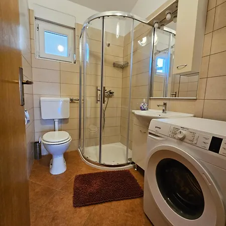 Kaja Apartment