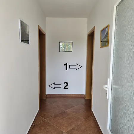 Kaja * Pula