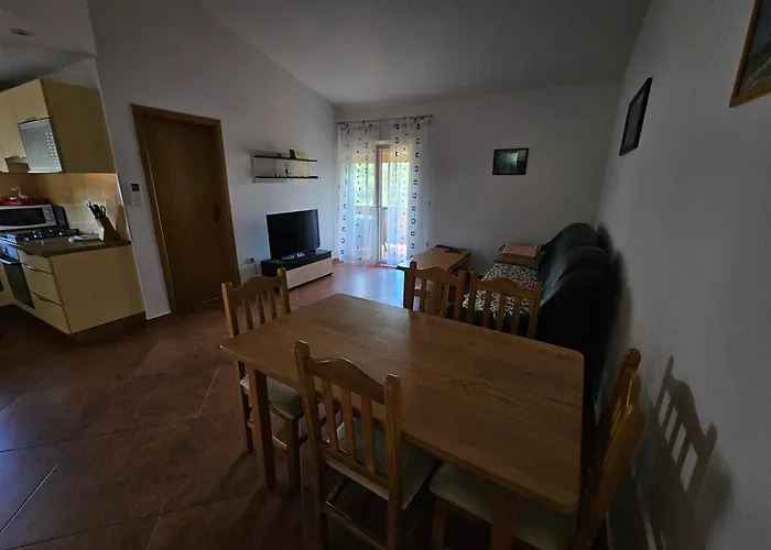 Apartment Kaja *